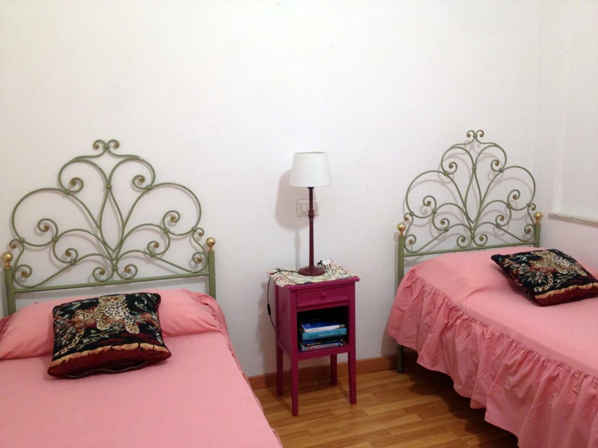 Mavi'S Bedrooms Lucca Exteriör bild